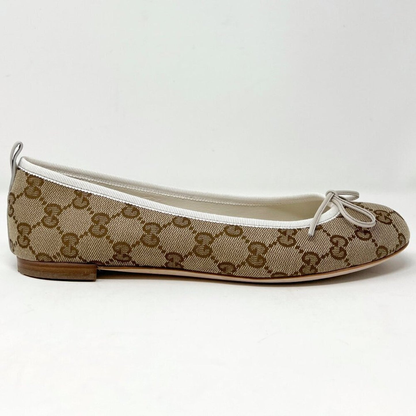 Gucci Brown Logo Monogram Miro Soft Supreme Canvas White Leather Ballet Flats
