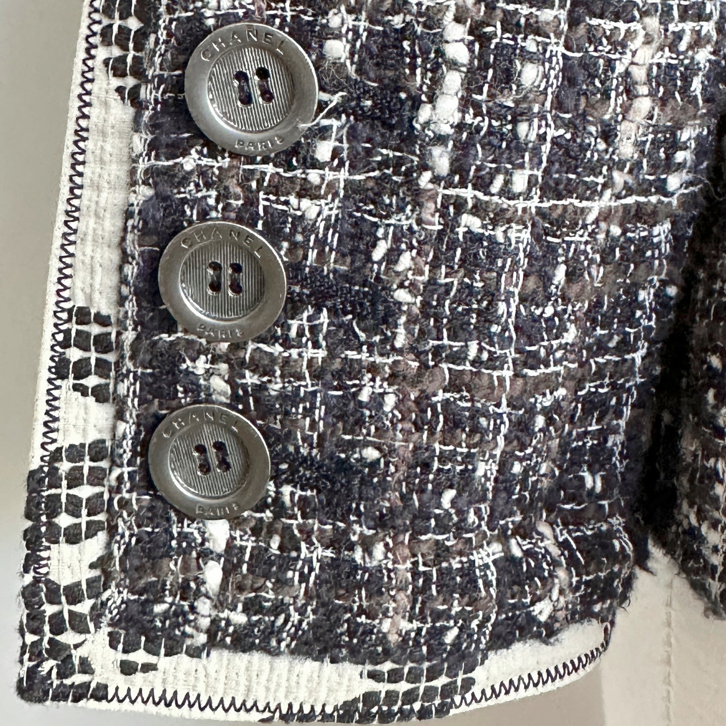 Chanel Vintage Tweed Logo Collar Blazer Jacket Size EU 42