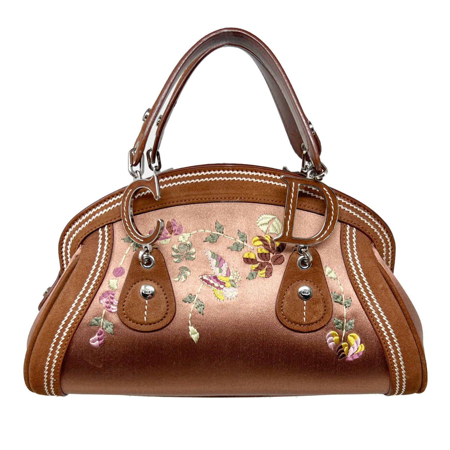 The Y2K Edit: Rare runway. Iconic chaos. Peak fashion nostalgia.