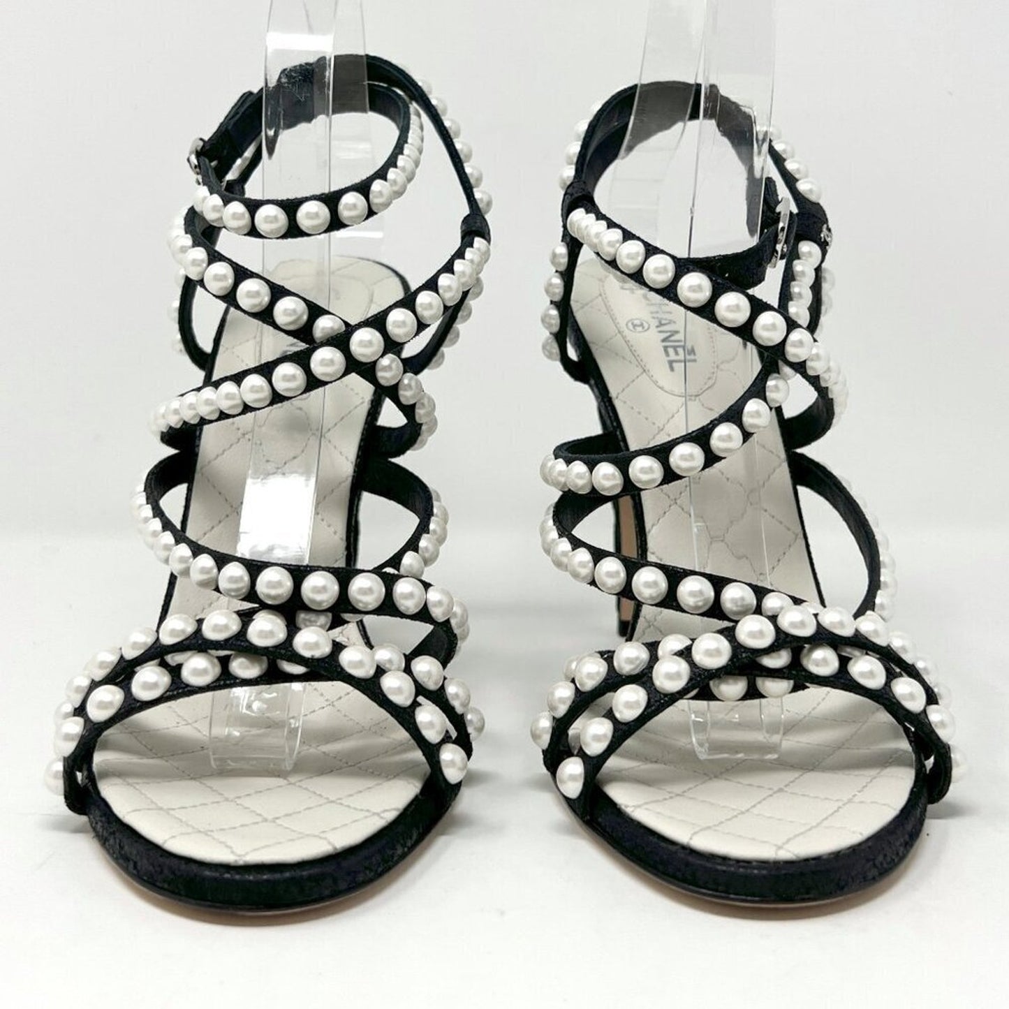 Chanel 18S Pearl Strappy Sandals Black Cracked Lambskin Heels Size 39 EU / 9 US