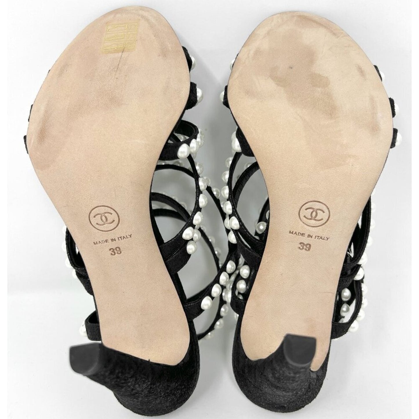 Chanel 18S Pearl Strappy Sandals Black Cracked Lambskin Heels Size 39 EU / 9 US