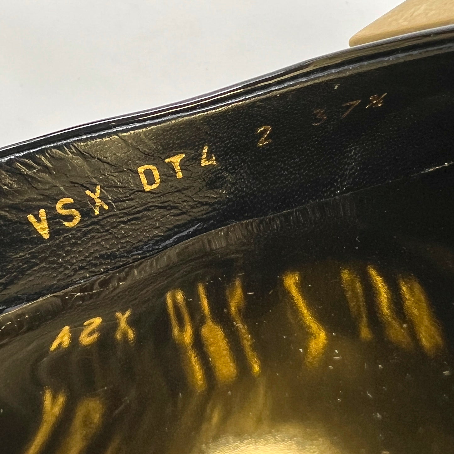 Valentino One Stud Black Patent Leather Block Heel Pumps Size EU 37.5